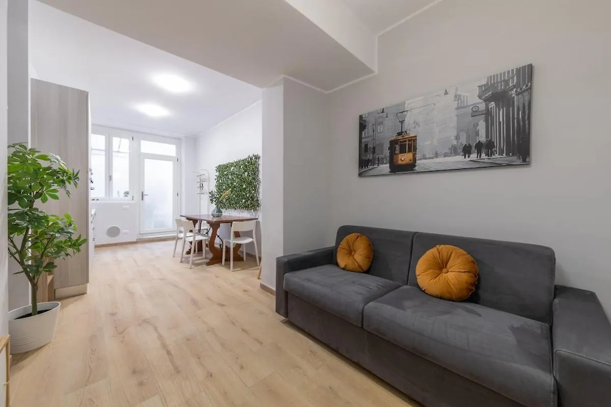 Lounge Life Milano location